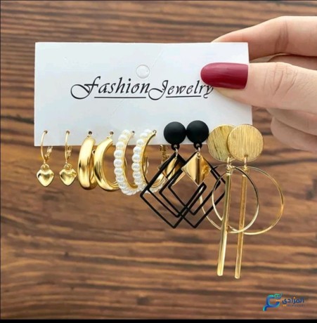 5-boucles-doreilles-seulement-a-1500da-big-0