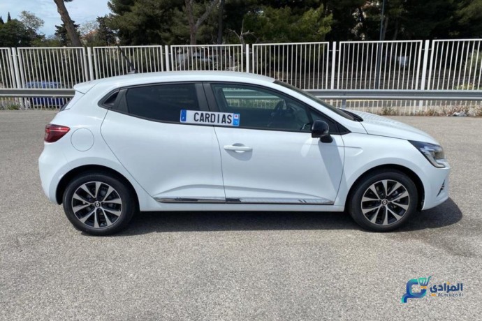 renault-clio-equilibre-15-dci-115-cv-bvm6-big-1