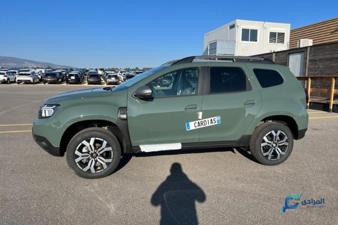 dacia-duster-journey-15-dci-85-cv-bva5-big-3