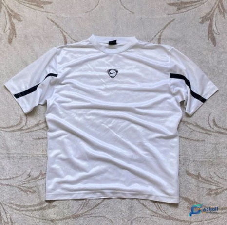 nike-t-shirt-big-0