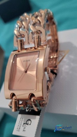 montre-guess-femme-big-1