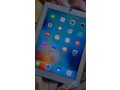 loh-alktrony-ayfon-4-small-1