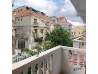 •فيلا للبيع في بئرخادم r+2
•المساحة الإجمالية 377 م مبنية على 170 م
• عقد ملكية دفتر عقاري
• Villa a vendre a birkhadem