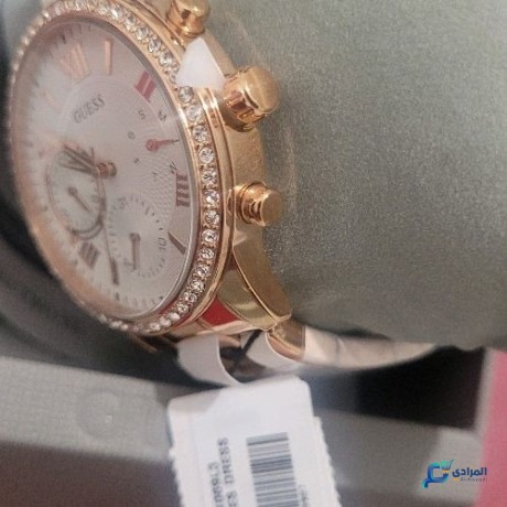 montre-guess-femme-big-1