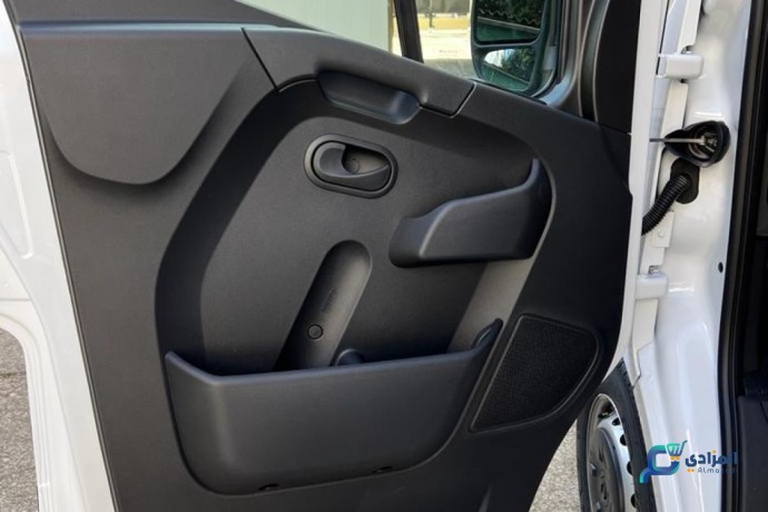 renault-master-l3h2-big-6