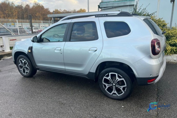 dacia-duster-3ans-big-0