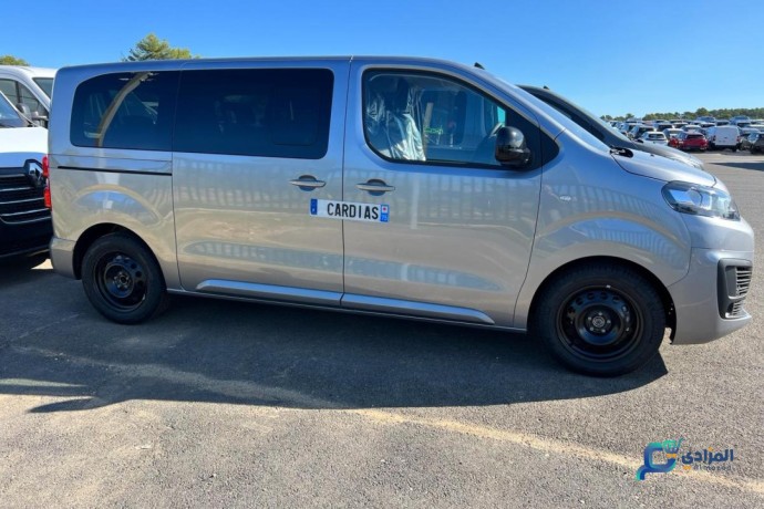 citroen-jumpy-combi-image-big-2