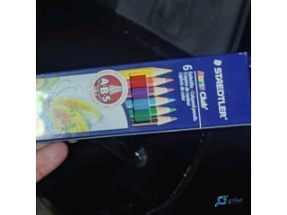 Crayons en couleurs