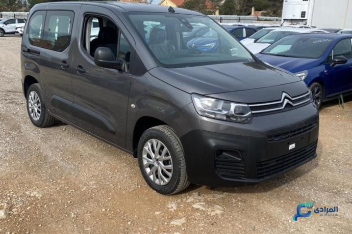 citroen-berlingo-live-16-hdi-92cv-bvm5-big-5