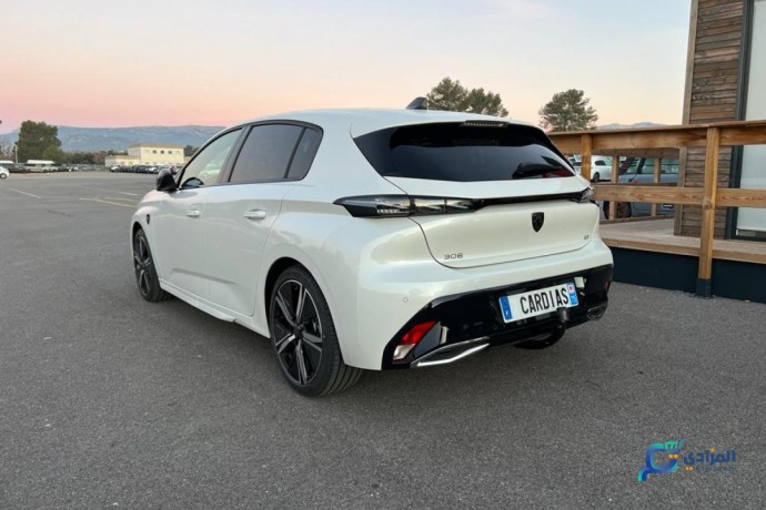 peugeot-new-308-gt-12-pt-130-cv-bva-big-5