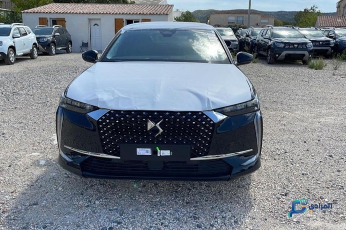 citroen-ds4-trocadero-16-thp-215-cv-bva8-big-0