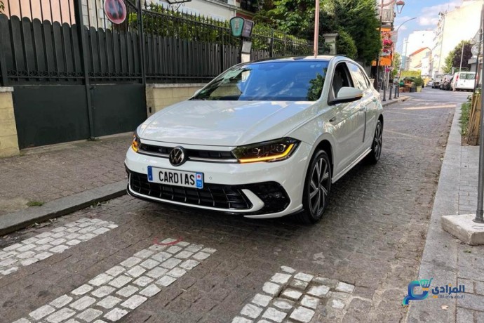 volkswagen-polo-r-line-10-tsi-95ch-dsg7-big-0