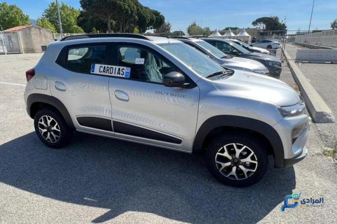 renault-kwid-outsider-09-essence-bvm5-big-4