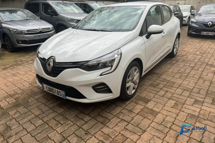 renault-clio-5-3ans-big-1