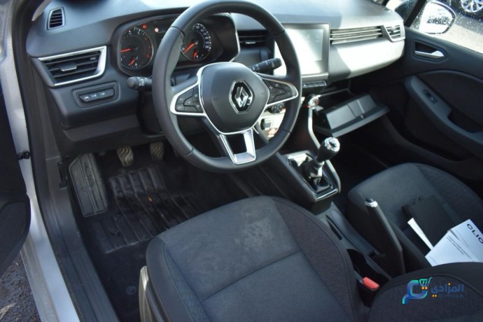 renault-clio-5-3ans-big-4