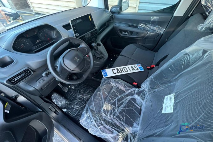 peugeot-partner-16-hdi-92ch-bvm5-big-2