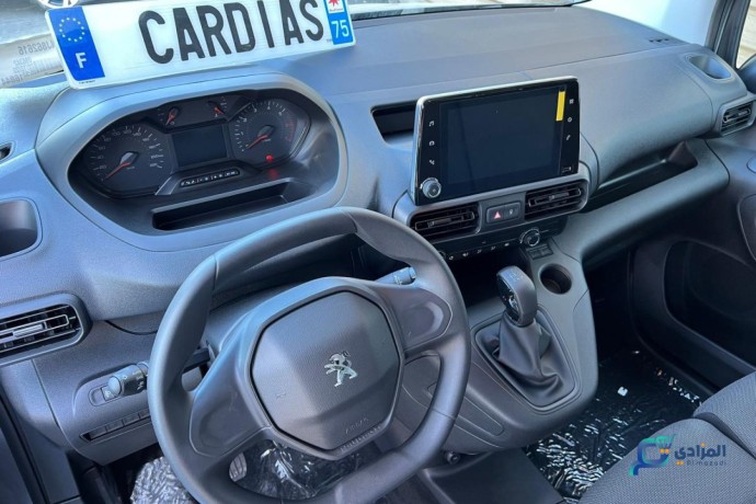 peugeot-partner-16-hdi-92ch-bvm5-image-big-3