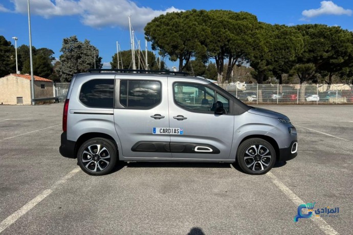 citroen-berlingo-shine-16-hdi-92cv-bvm5-big-0