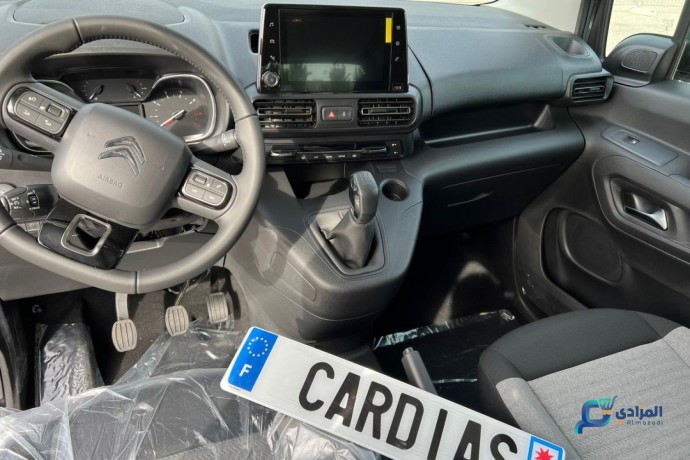 citroen-berlingo-shine-16-hdi-92cv-bvm5-big-3