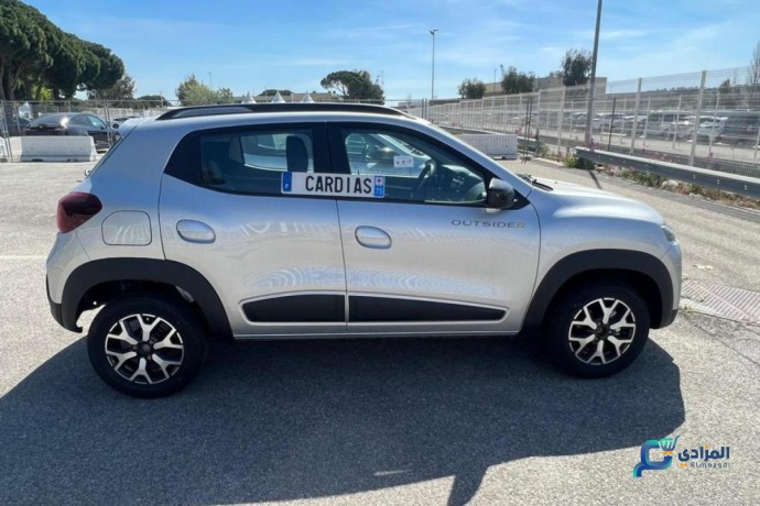 renault-kwid-outsider-09-essence-bvm5-big-6