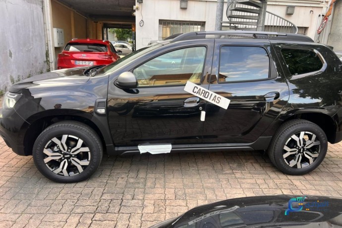 dacia-duster-journey-15-dci-110-cv-bva6-big-0