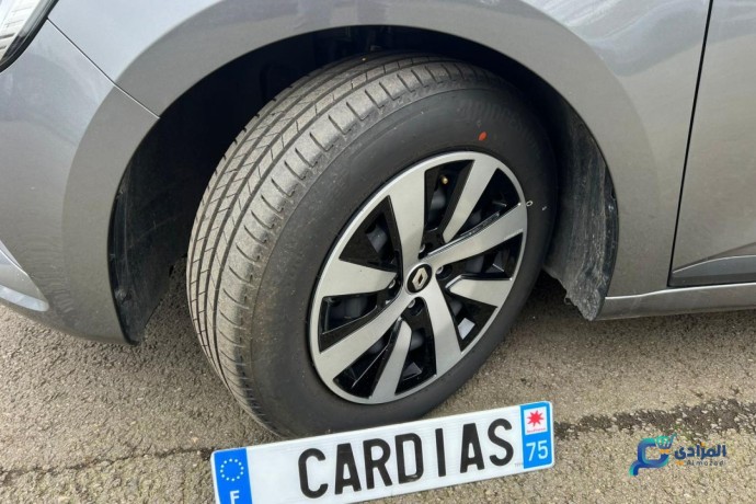 renault-clio-2023-big-5