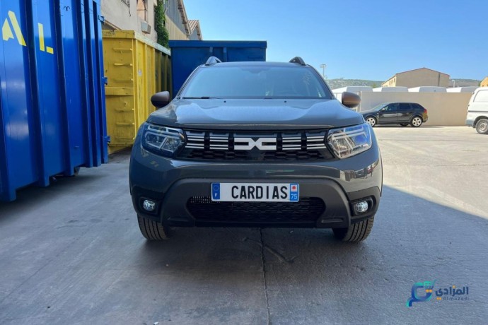 dacia-duster-extreme-gold-15-dci-110-cv-bva6-image-big-5