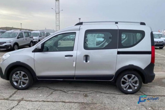 renault-kangoo-stepway-15-dci-85-ch-bvm5-big-0