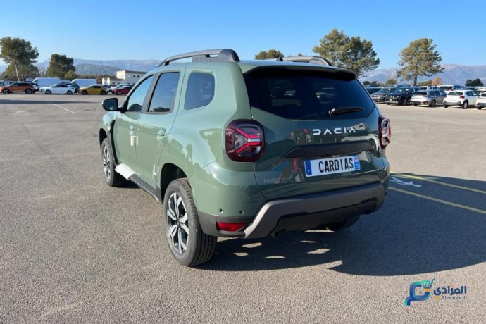 dacia-duster-journey-15-dci-110-cv-bva6-big-2