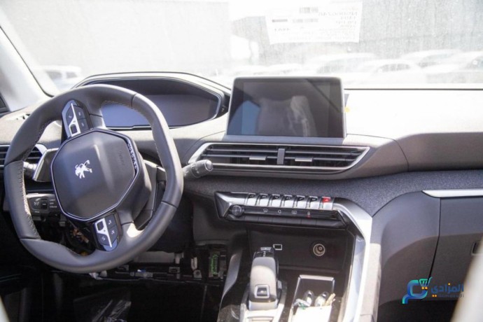 peugeot-3008-allure-pack-16-essence-165-cv-bva8-big-5