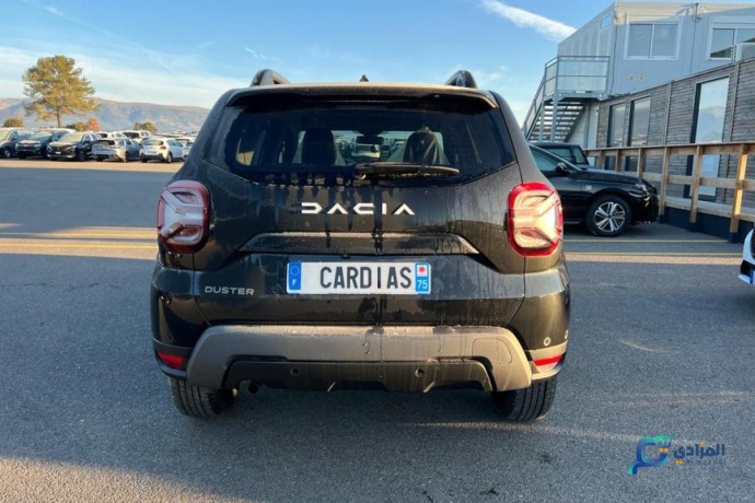 dacia-duster-journey-15-dci-110-cv-bva6-big-5