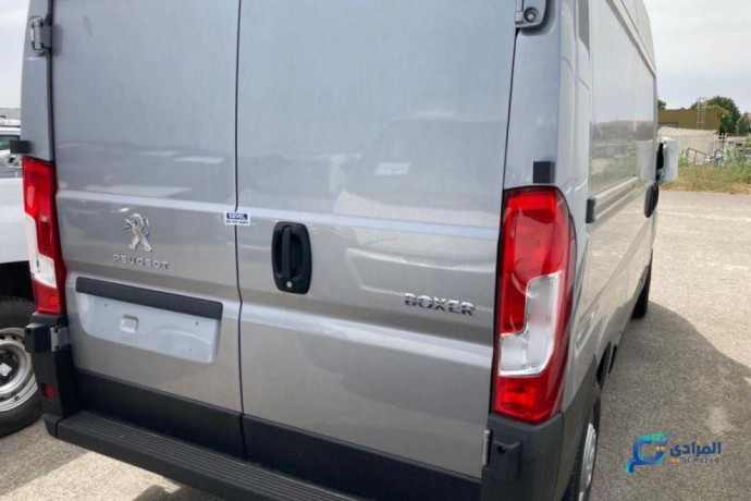 peugeot-boxer-l2h2-22-hdi-130-cv-bvm6-big-2