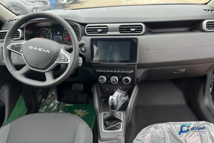 dacia-duster-journey-15-dci-110-cv-bva6-big-6